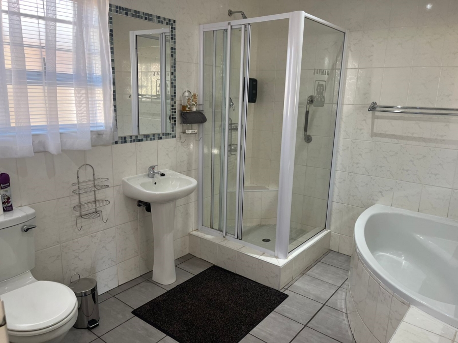 0 Bedroom Property for Sale in Universitas Ridge Free State